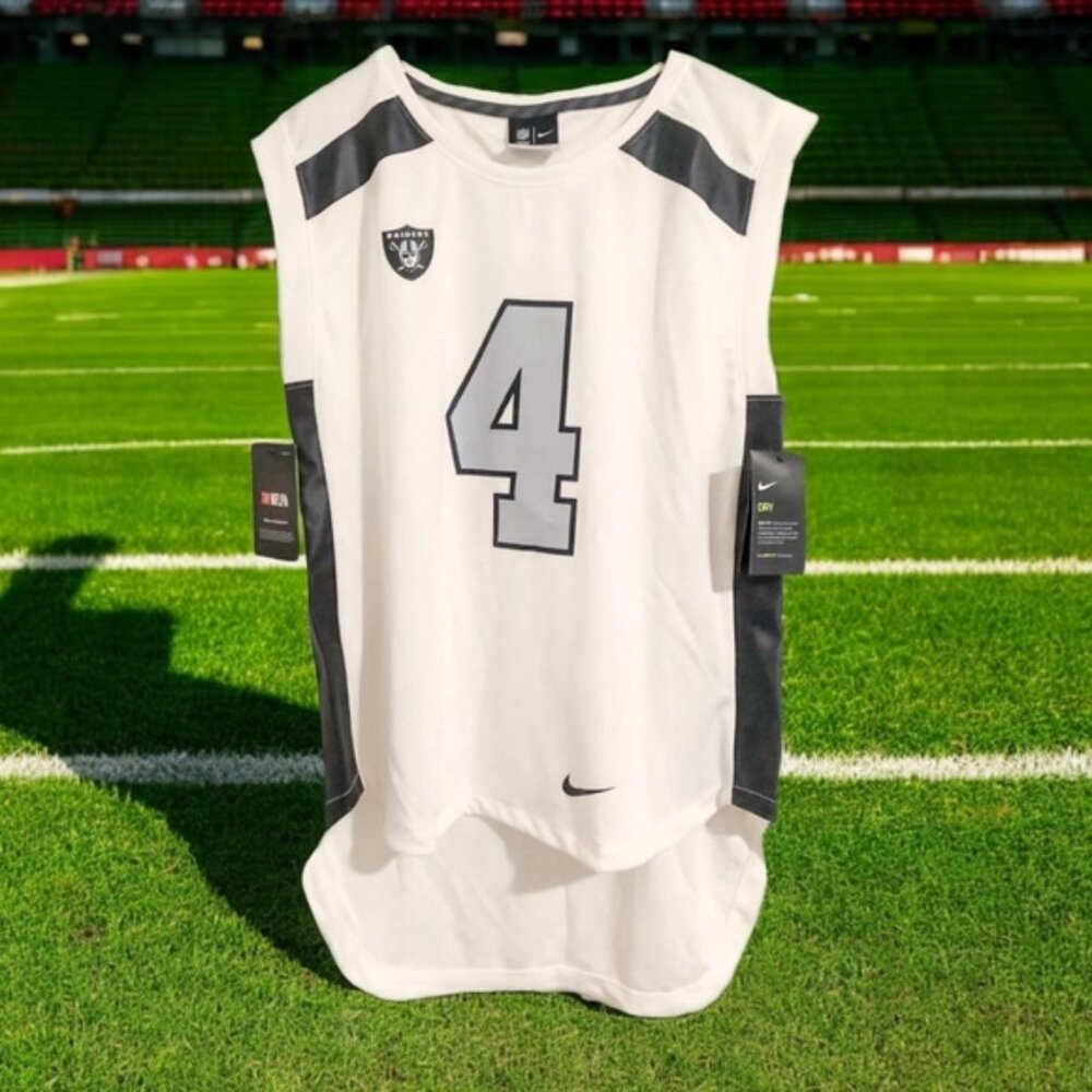 Nike Derek Carr #4 Women’s dry fit Raiders Football Tank Top Jersey Size Small
